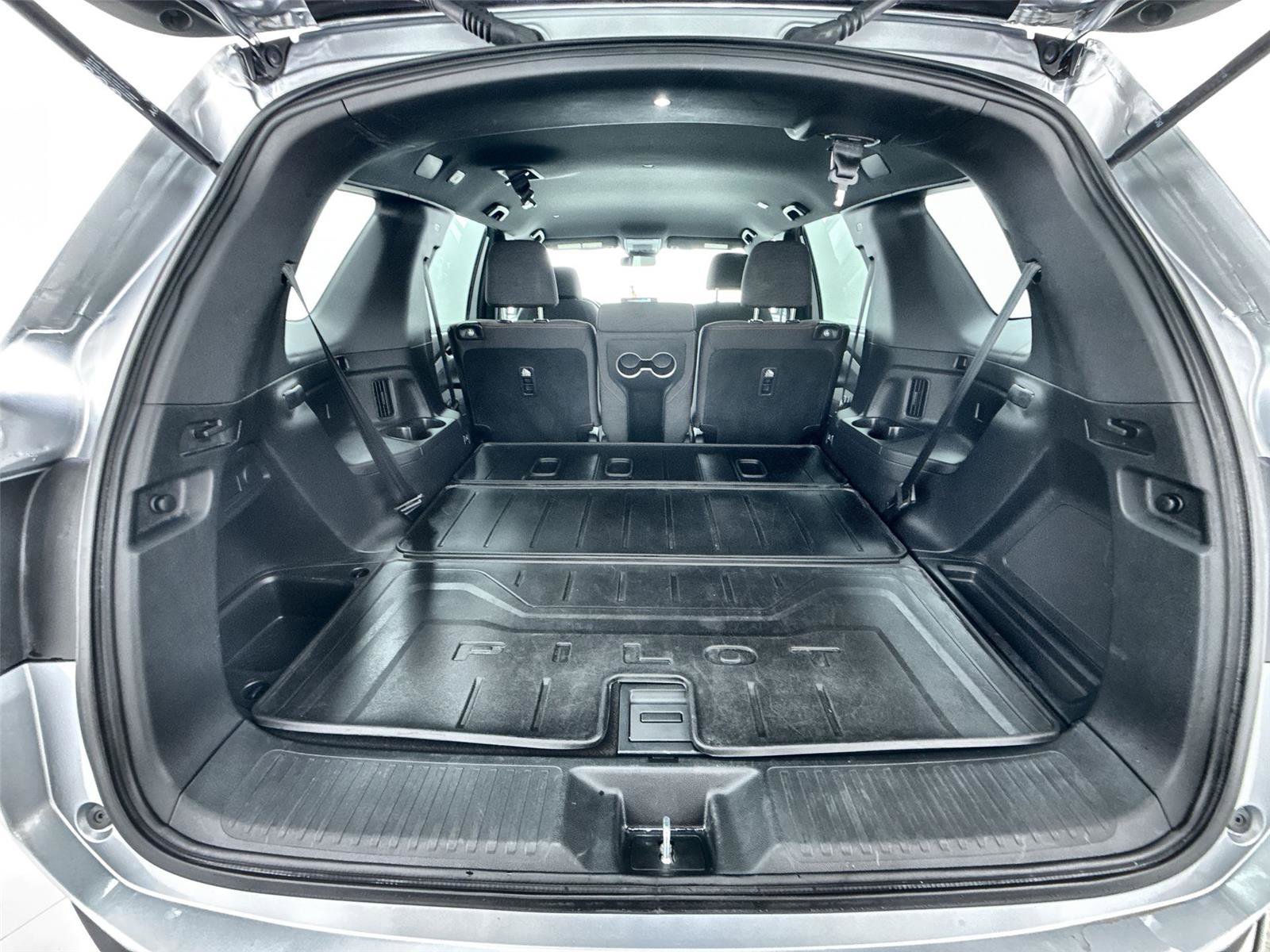 Certified 2023 Honda Pilot Sport image 34