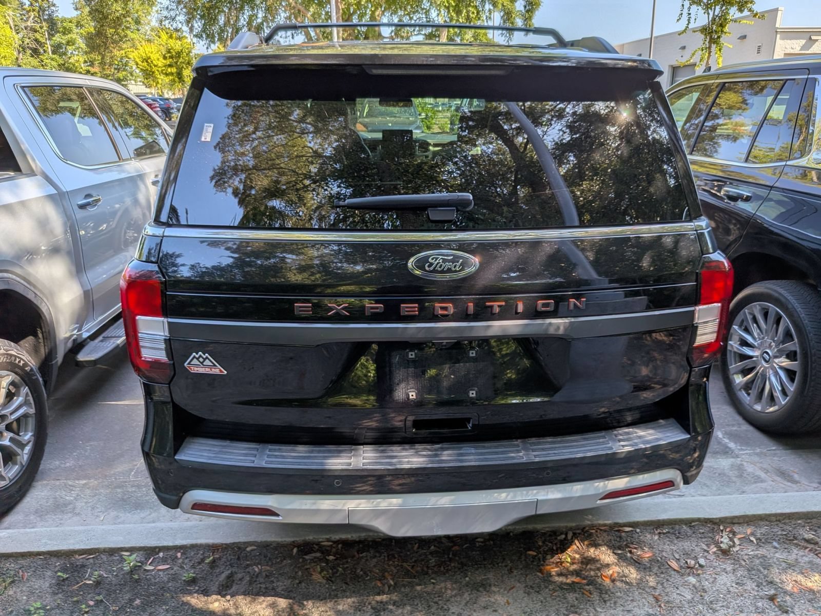 Used 2022 Ford Expedition Timberline AWD/4WD image 3