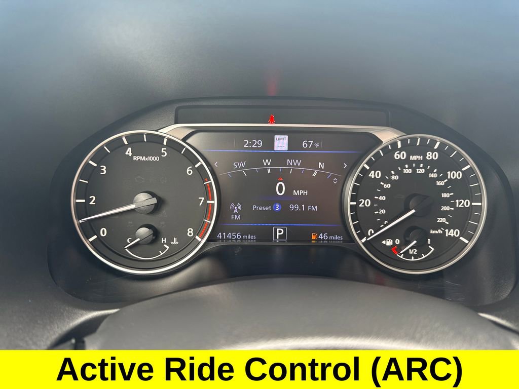 Used 2024 Nissan Altima 2.5 SV w/ SV Premium Package FWD image 16