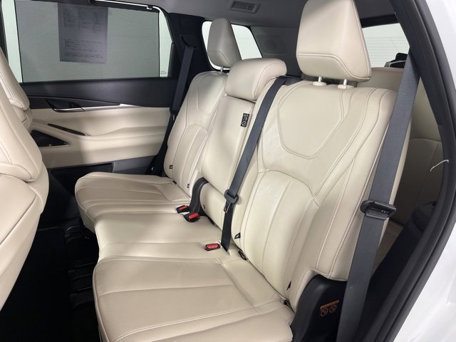 Used 2023 INFINITI QX60 Sensory w/ Vision Package image 40