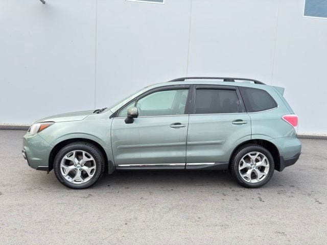 Used 2018 Subaru Forester 2.5i Touring AWD/4WD image 9