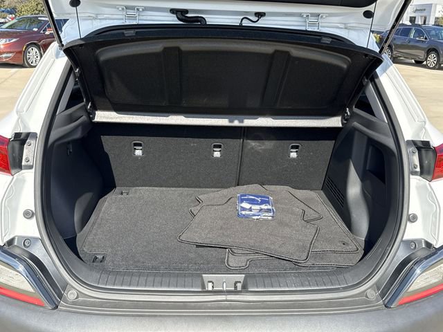 Used 2023 Hyundai Kona SEL w/ Cargo Package image 13