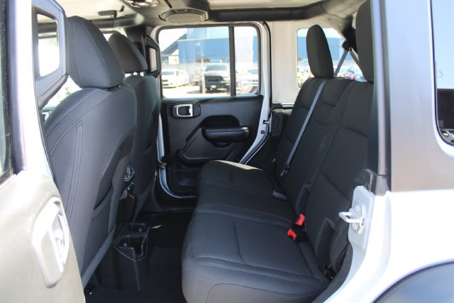 Used 2022 Jeep Wrangler Unlimited Sport AWD/4WD image 46
