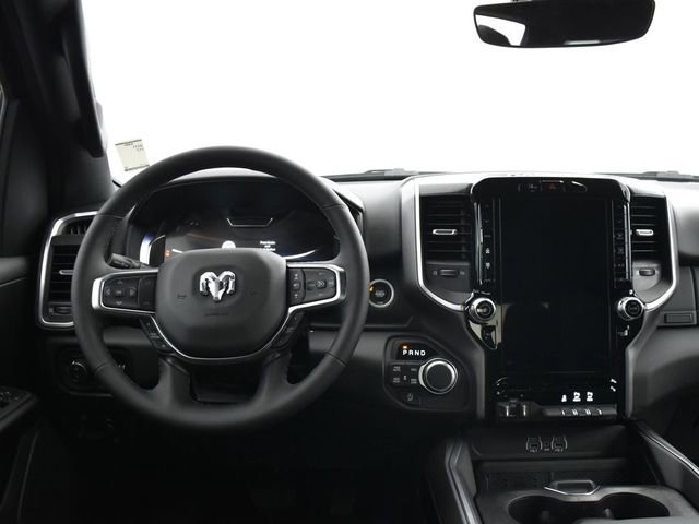 New 2026 RAM 1500 4x4 Crew Cab image 31