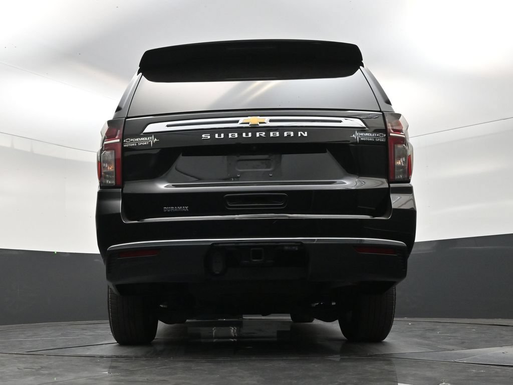 Used 2024 Chevrolet Suburban LS RWD image 23