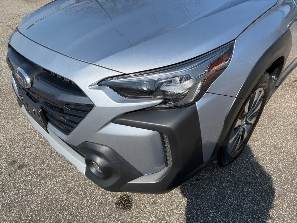 Used 2023 Subaru Outback Touring XT image 30