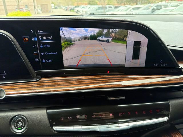 Used 2022 Cadillac Escalade ESV Luxury AWD/4WD image 23