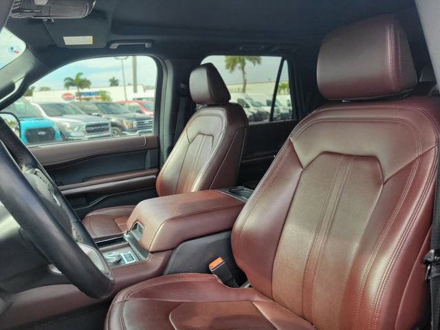 Used 2024 Ford Expedition Limited image 19