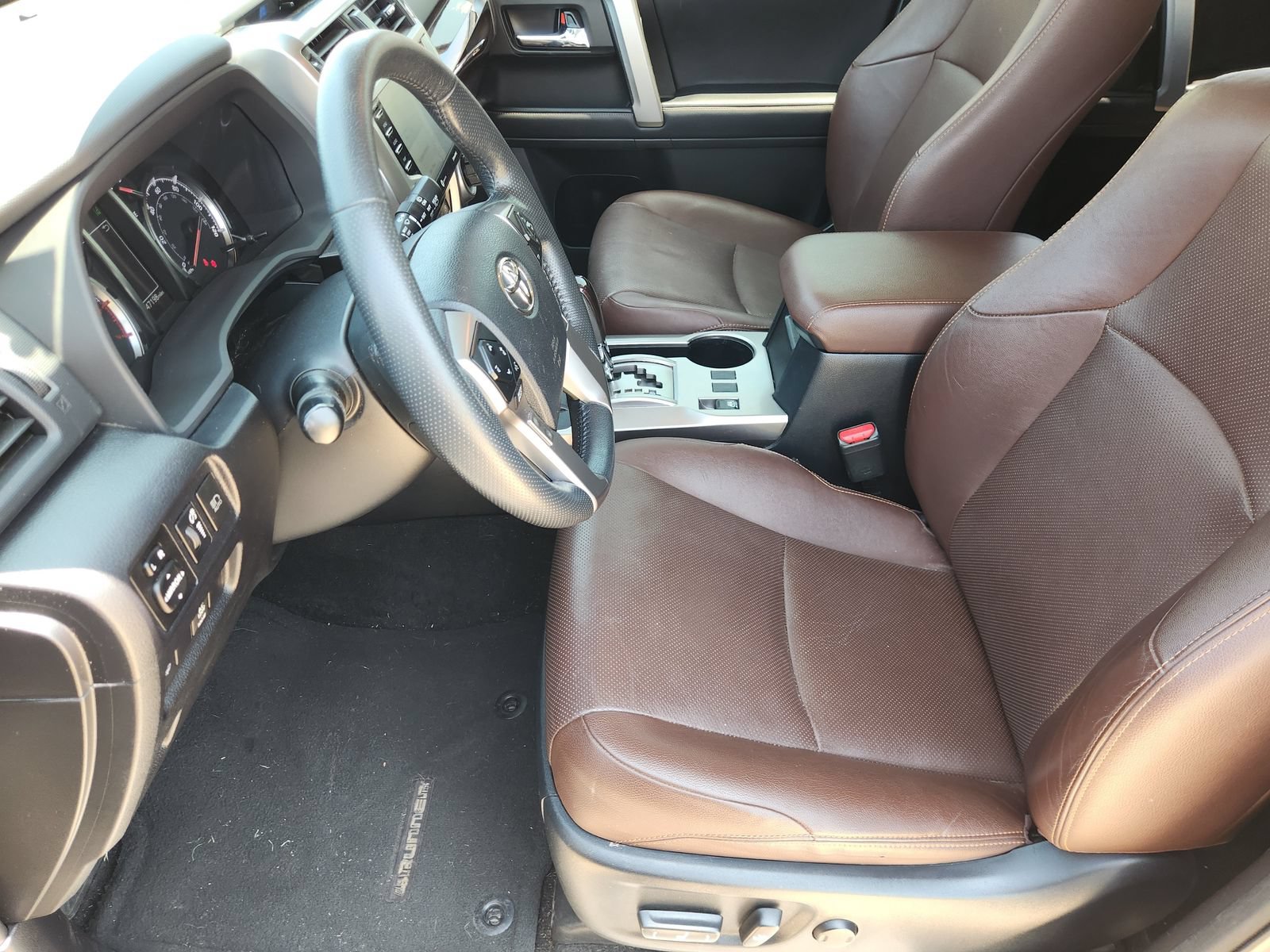 Used 2021 Toyota 4Runner Limited AWD/4WD image 16