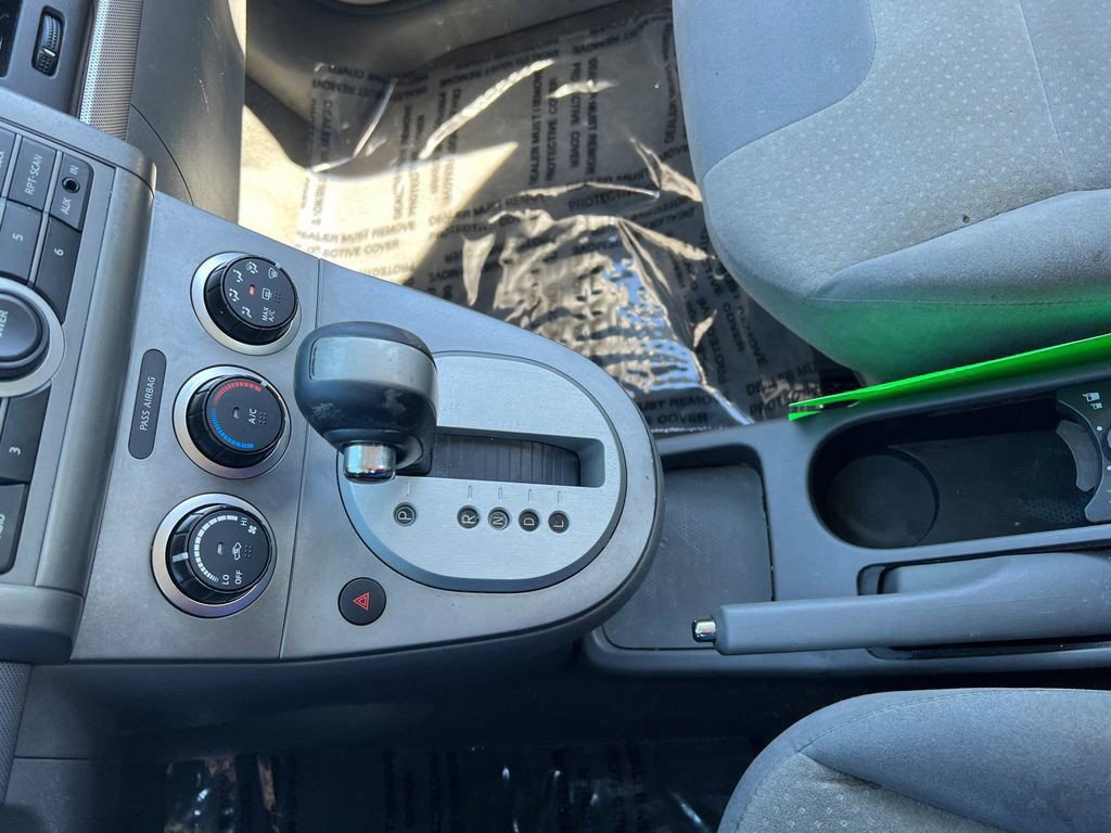 Used 2009 Nissan Sentra 2.0 FE+ FWD image 18