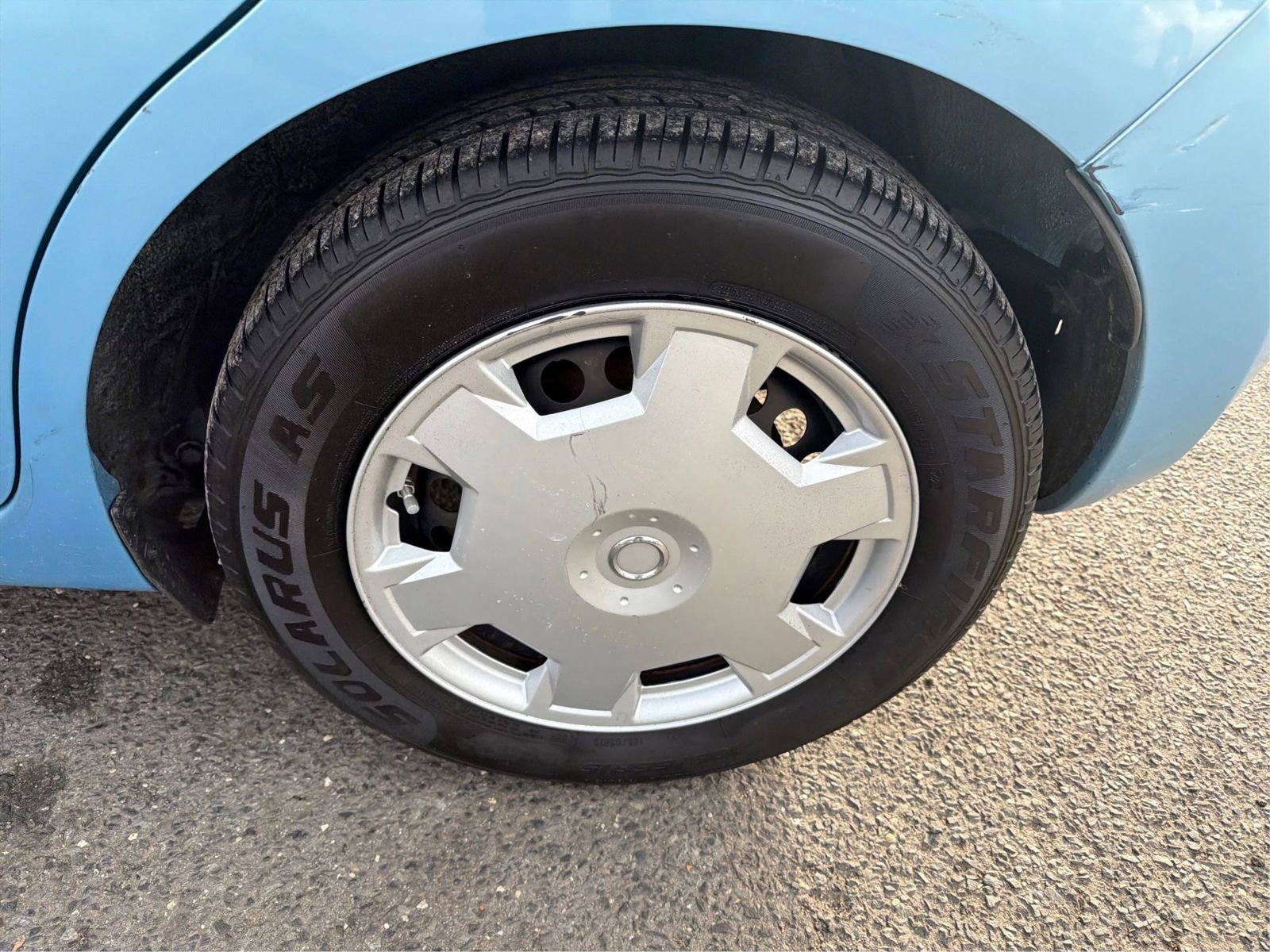 Used 2015 Nissan Versa Note SV image 15