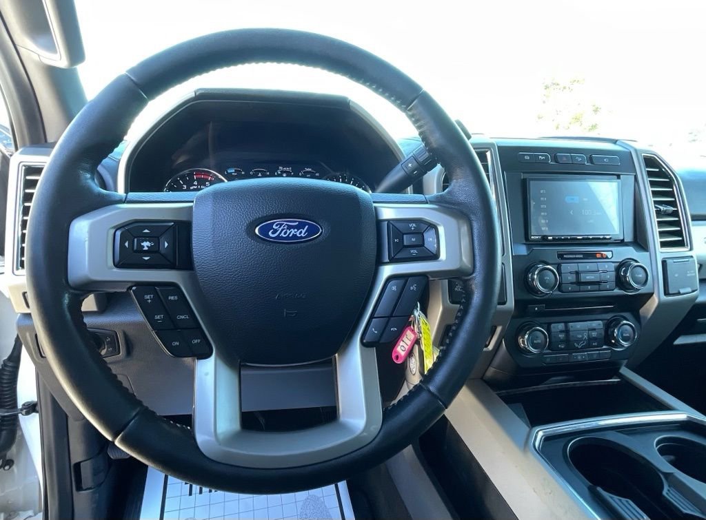 Used 2017 Ford F250 Lariat w/ Lariat Value Package AWD/4WD image 18