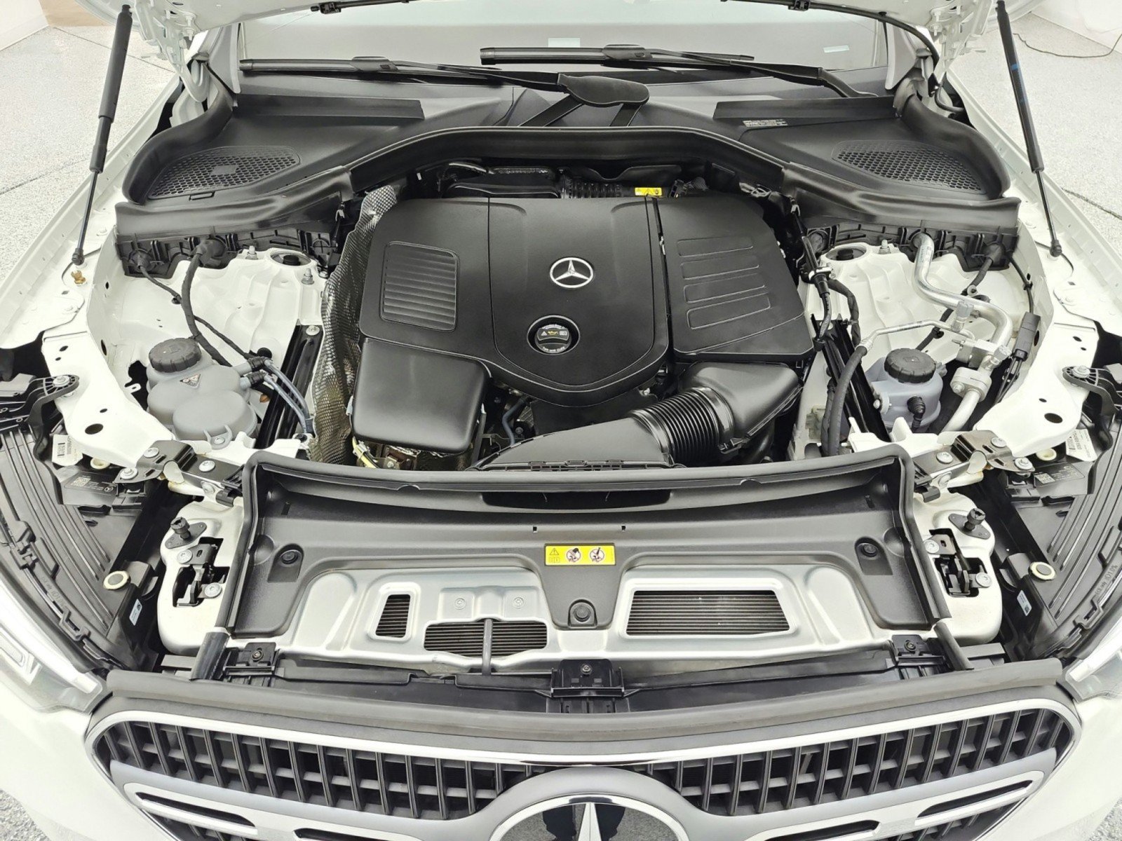 Certified 2024 Mercedes-Benz GLC 300 4MATIC image 17