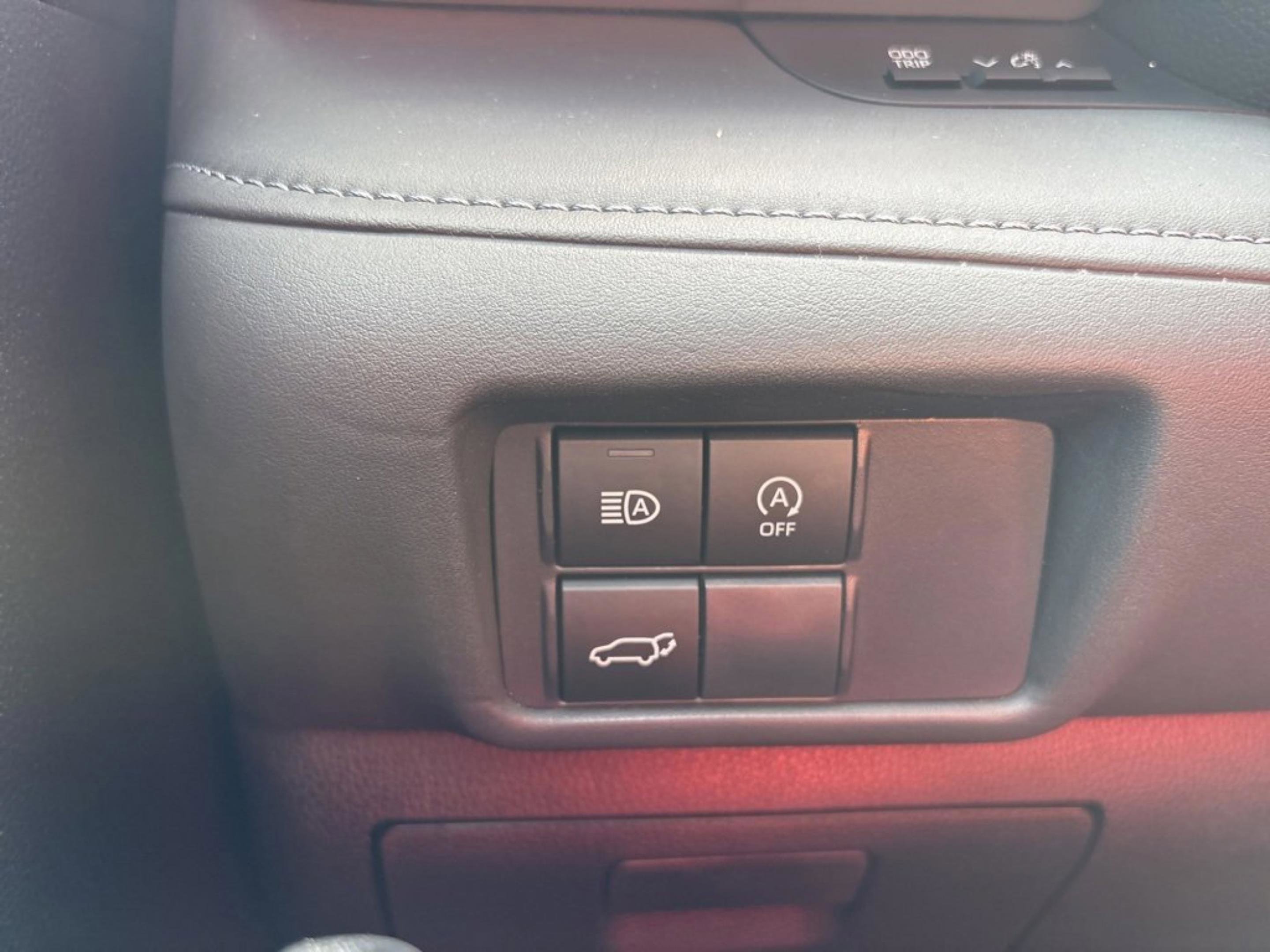 Certified 2024 Toyota Highlander XLE image 19