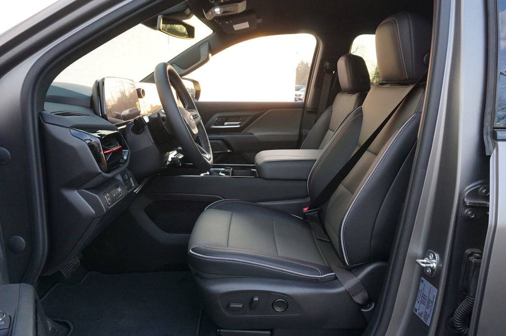 New 2026 Chevrolet Silverado EV Trail Boss image 10