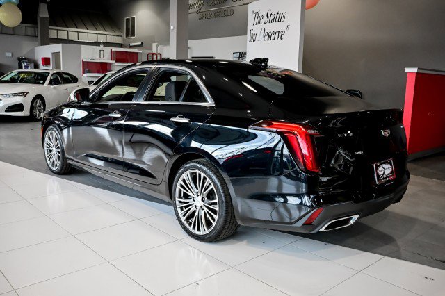 Used 2023 Cadillac CT4 Premium Luxury image 7