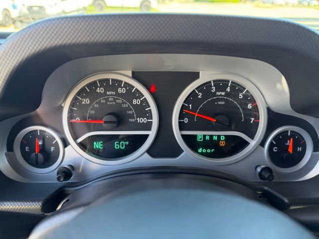 Used 2010 Jeep Wrangler Unlimited Sport image 13