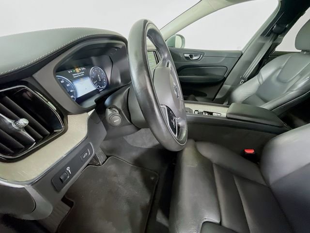 Used 2018 Volvo XC60 T6 Inscription w/ Convenience Package image 23