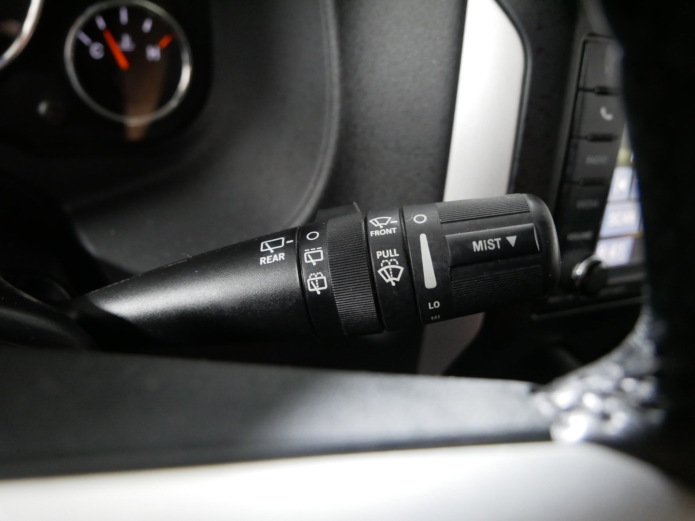 Used 2017 Jeep Compass Latitude image 31