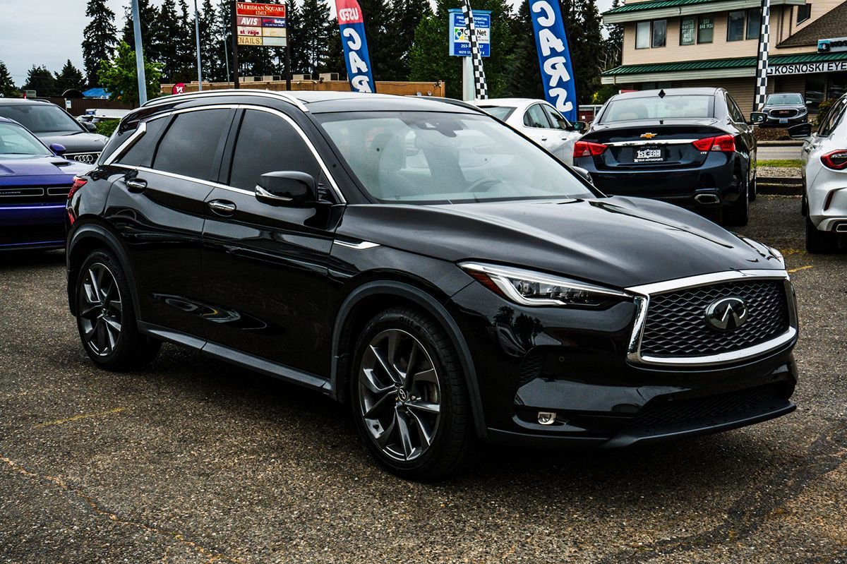 Used 2019 INFINITI QX50 Essential w/ Sensory Package AWD/4WD image 6