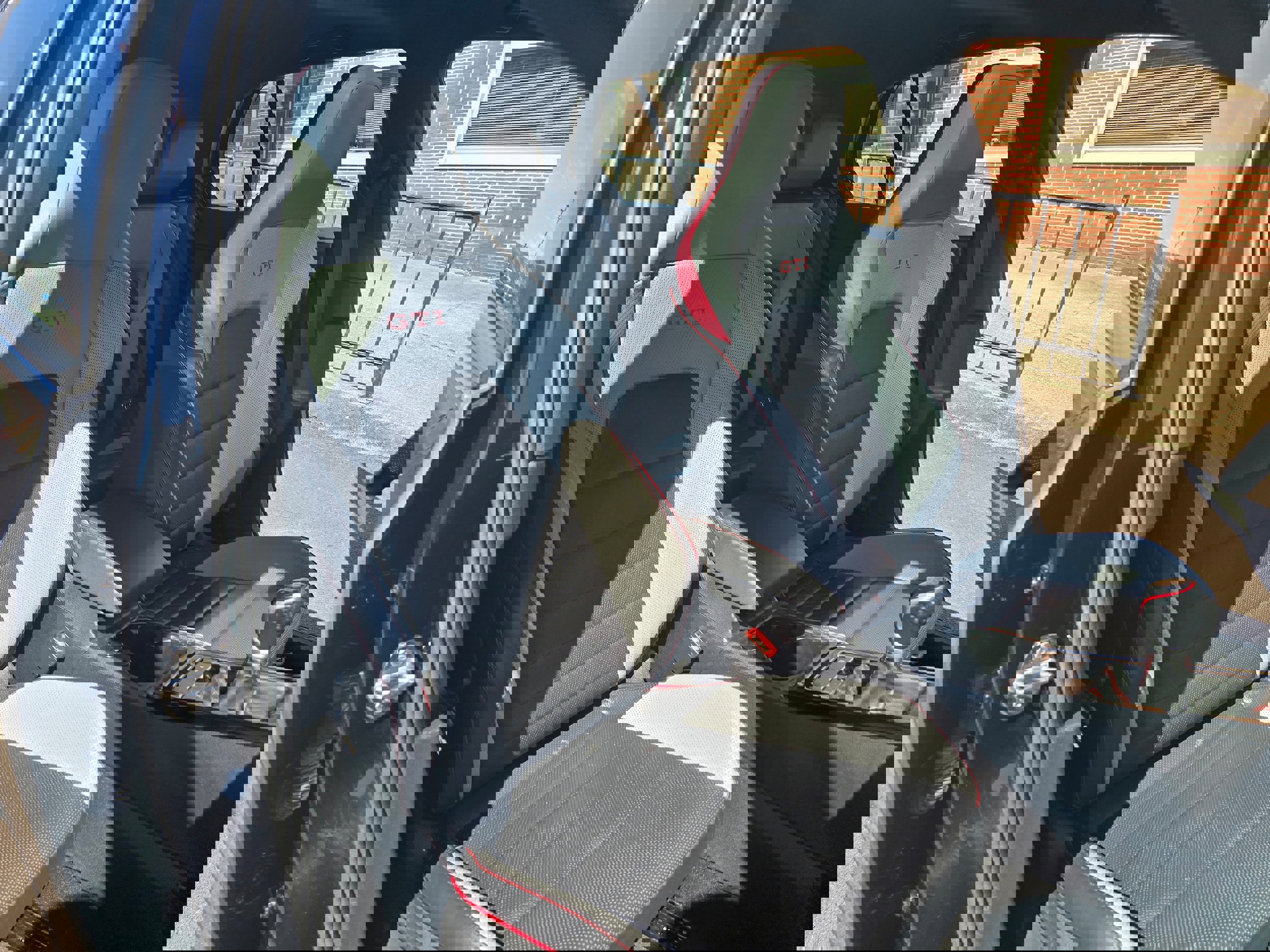 Used 2024 Volkswagen GTI Autobahn FWD image 12