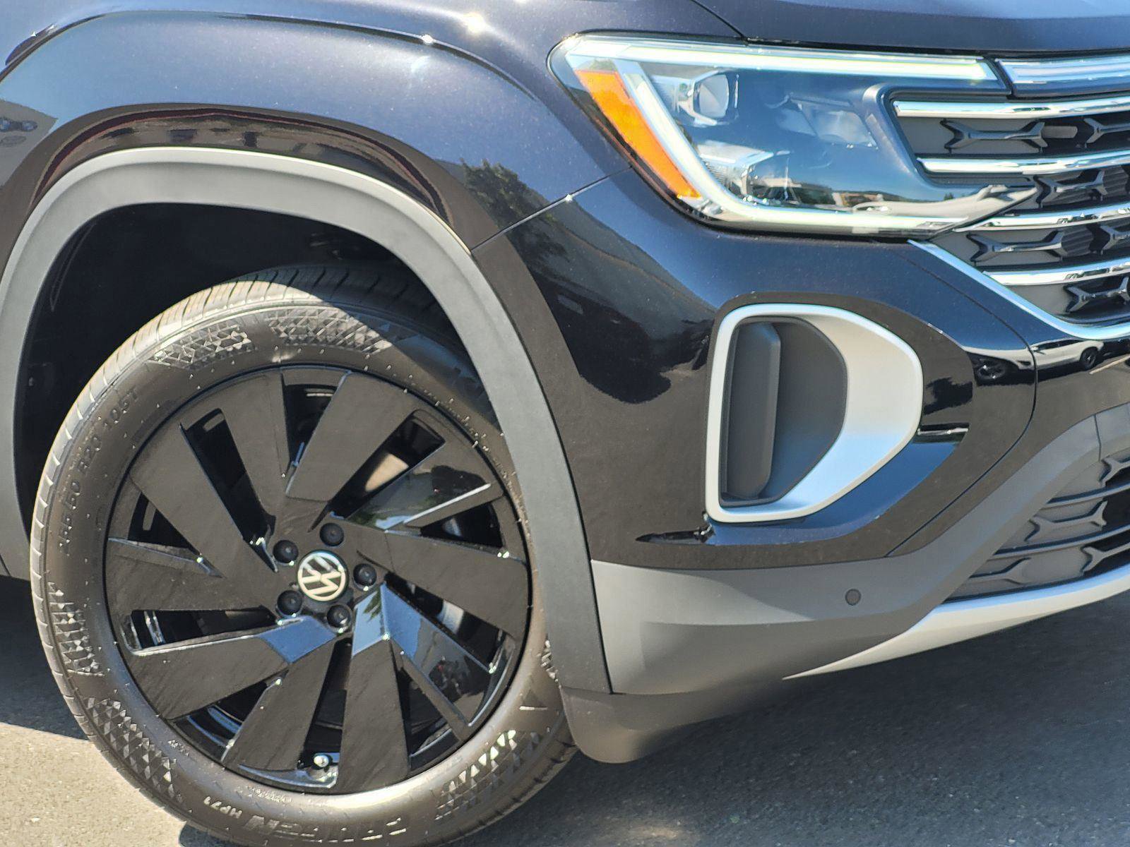 New 2026 Volkswagen Atlas SE image 4