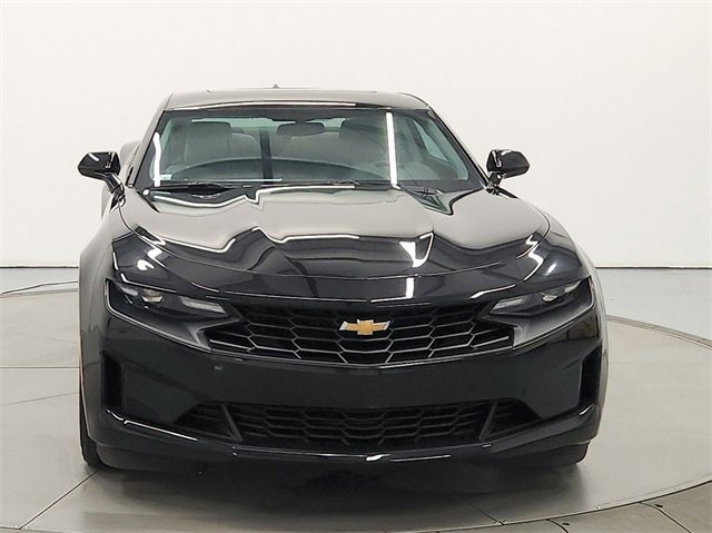 Used 2024 Chevrolet Camaro LT image 2