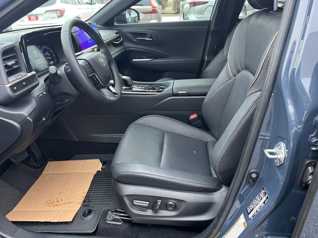 Certified 2026 Toyota Crown XLE image 10