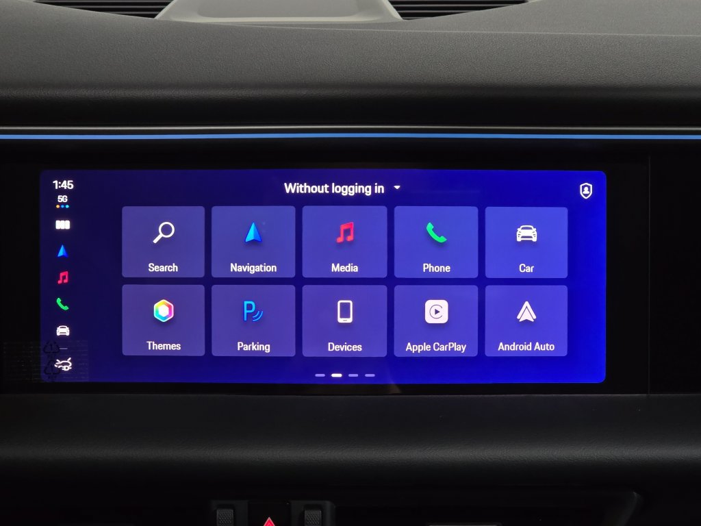 New 2026 Porsche Macan Electric RWD image 17