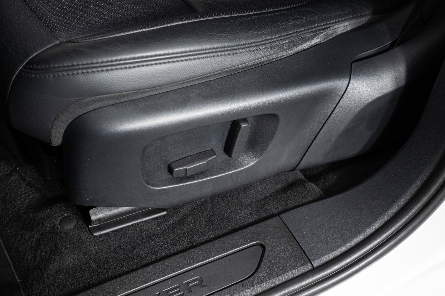 Used 2020 Land Rover Range Rover Evoque S image 16