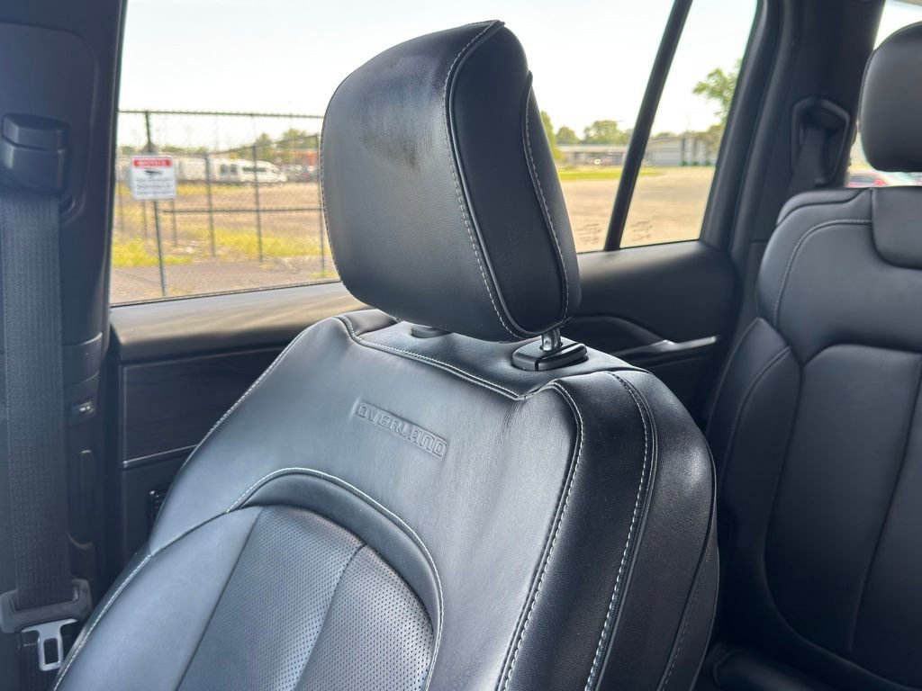 Used 2022 Jeep Grand Cherokee L Overland AWD/4WD image 49