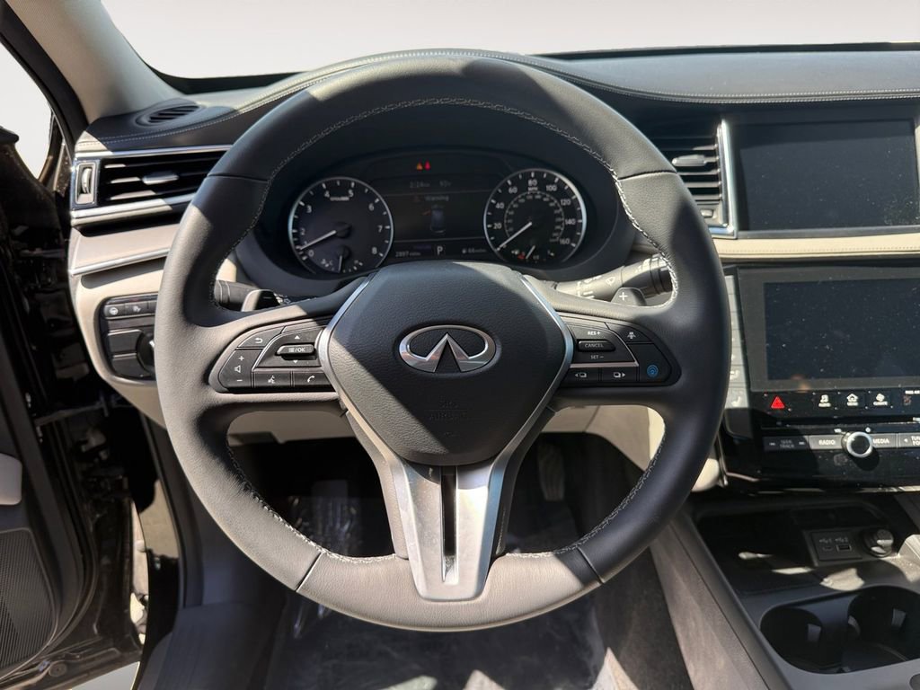 Used 2024 INFINITI QX50 Luxe image 18