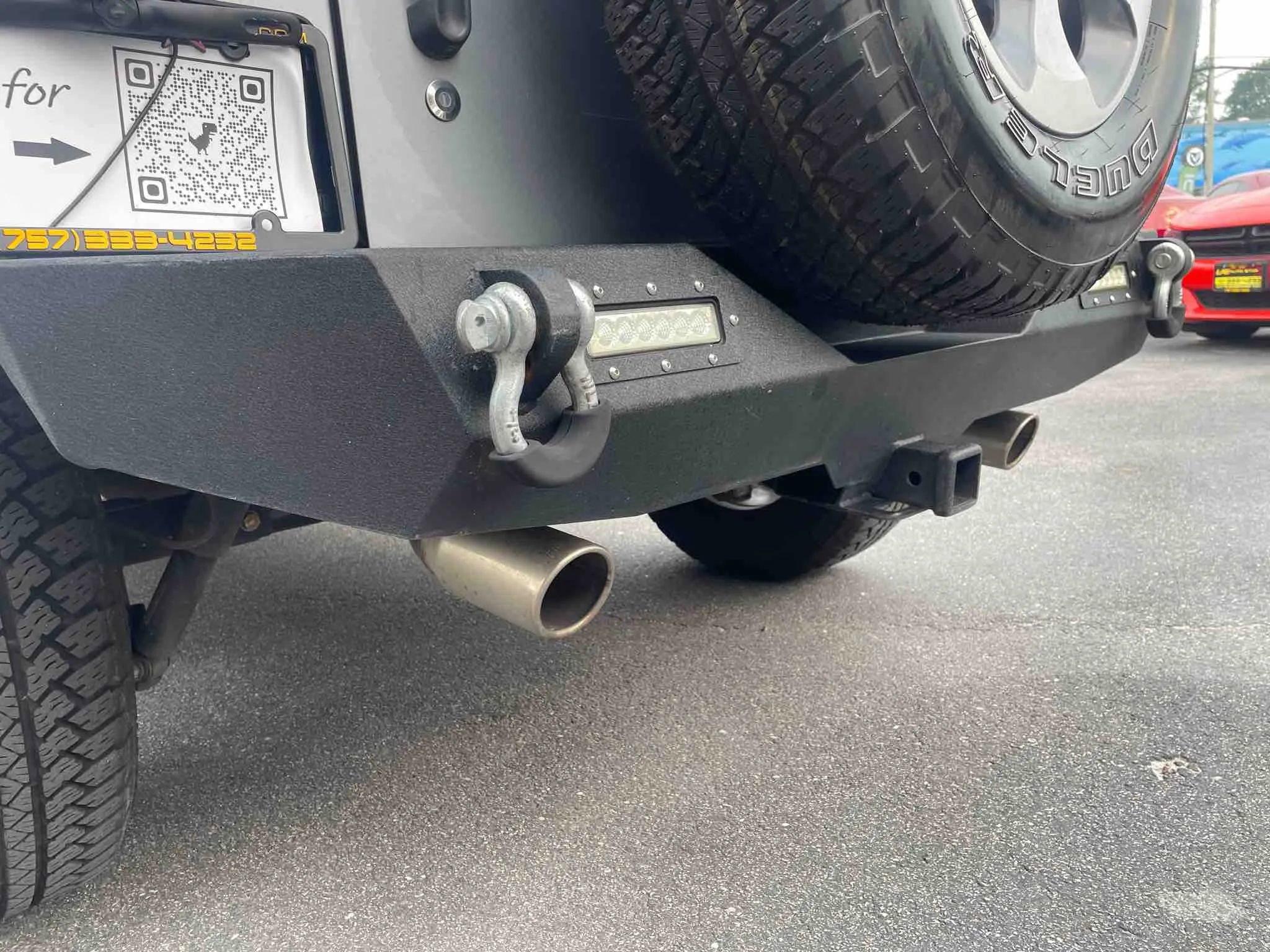 Used 2018 Jeep Wrangler Unlimited Sahara image 26