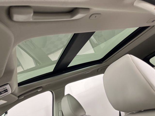 Used 2023 Nissan Rogue SV w/ SV Premium B Package image 36