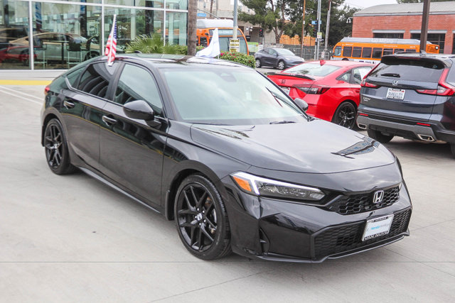 Used 2025 Honda Civic Sport image 3