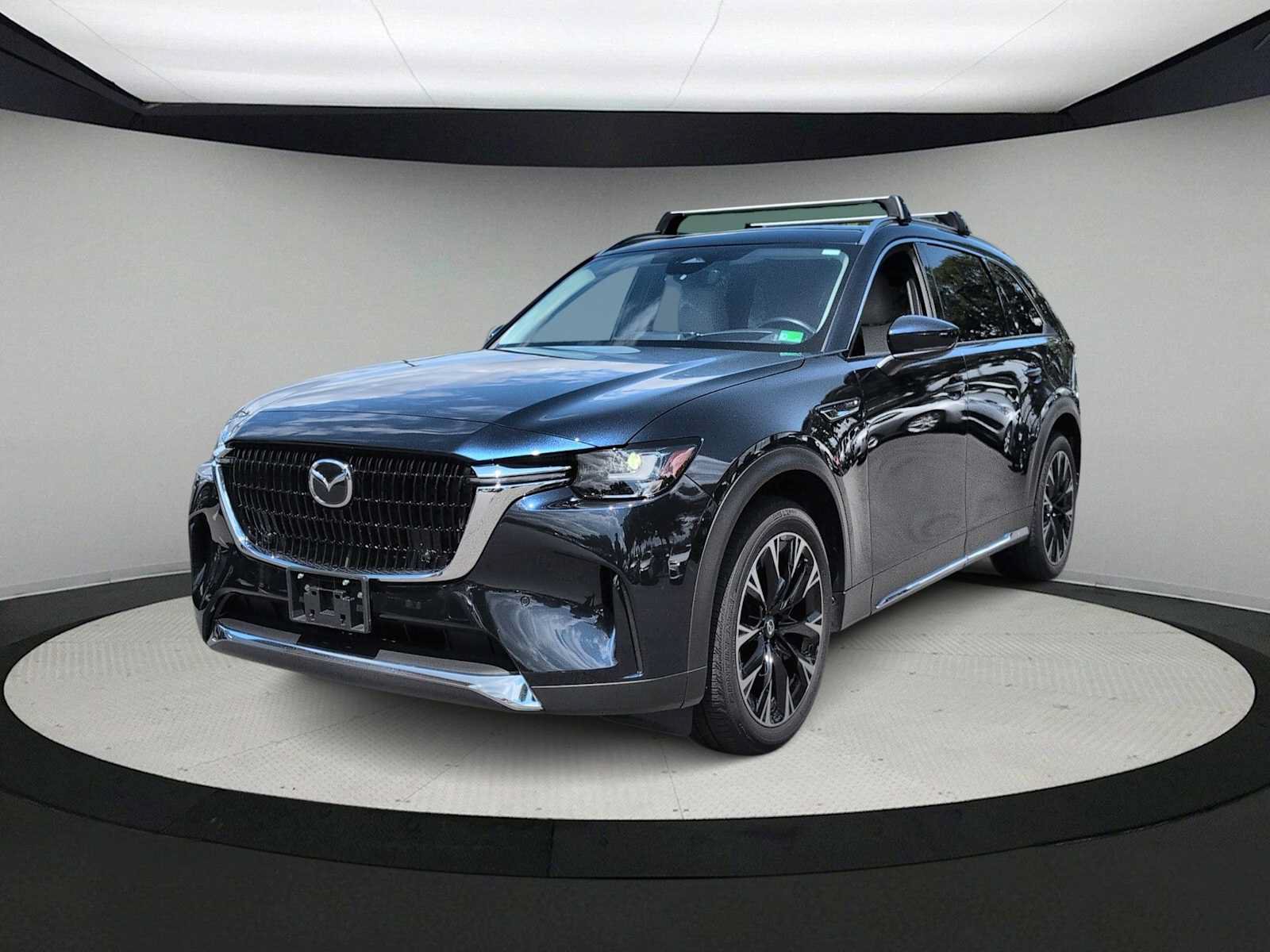 Used 2024 MAZDA CX-90 Plug-In Hybrid w/ Premium Pkg AWD/4WD image 4