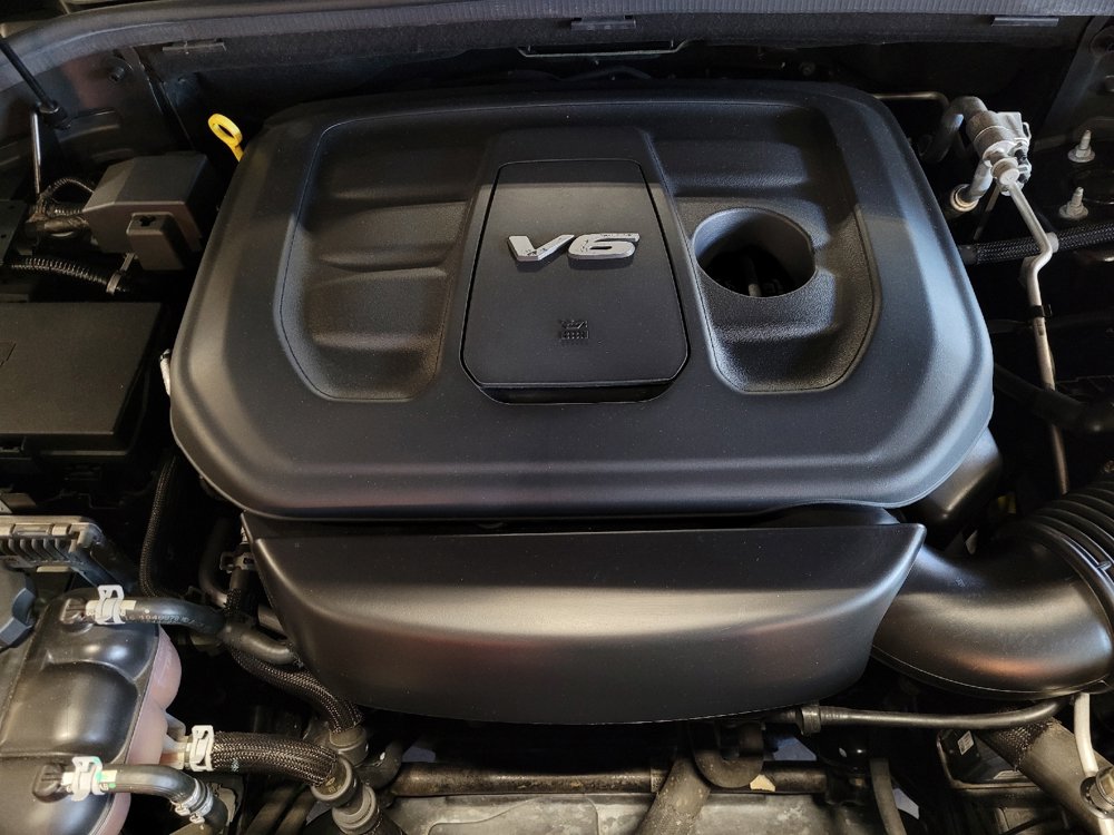 Used 2016 Jeep Grand Cherokee Laredo RWD image 30