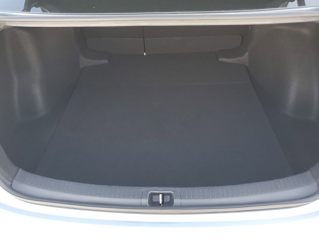 Certified 2021 Toyota Corolla LE FWD image 9
