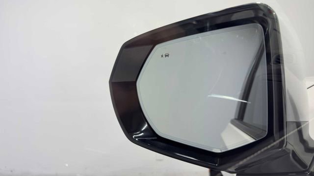 Used 2022 Cadillac Escalade Sport image 11