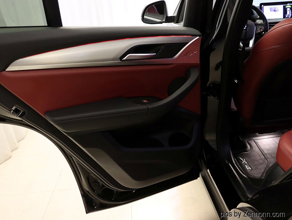 Certified 2023 BMW X4 xDrive30i w/ Premium Package image 25