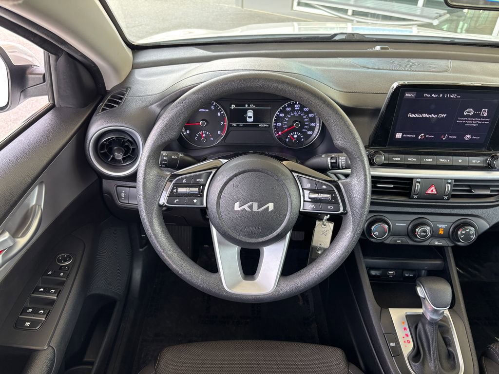 Used 2023 Kia Forte LXS image 10