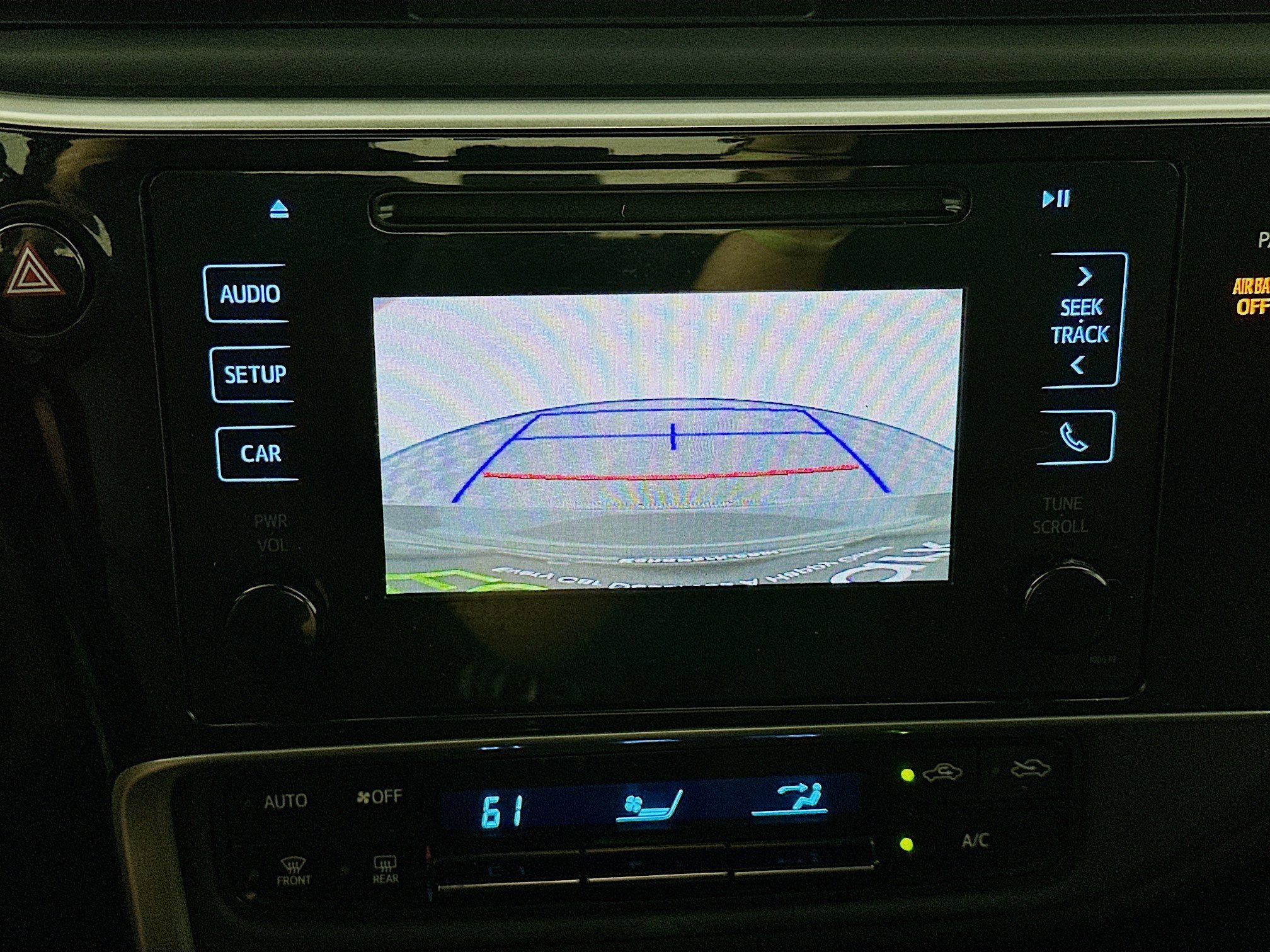 Used 2017 Toyota Corolla LE image 21