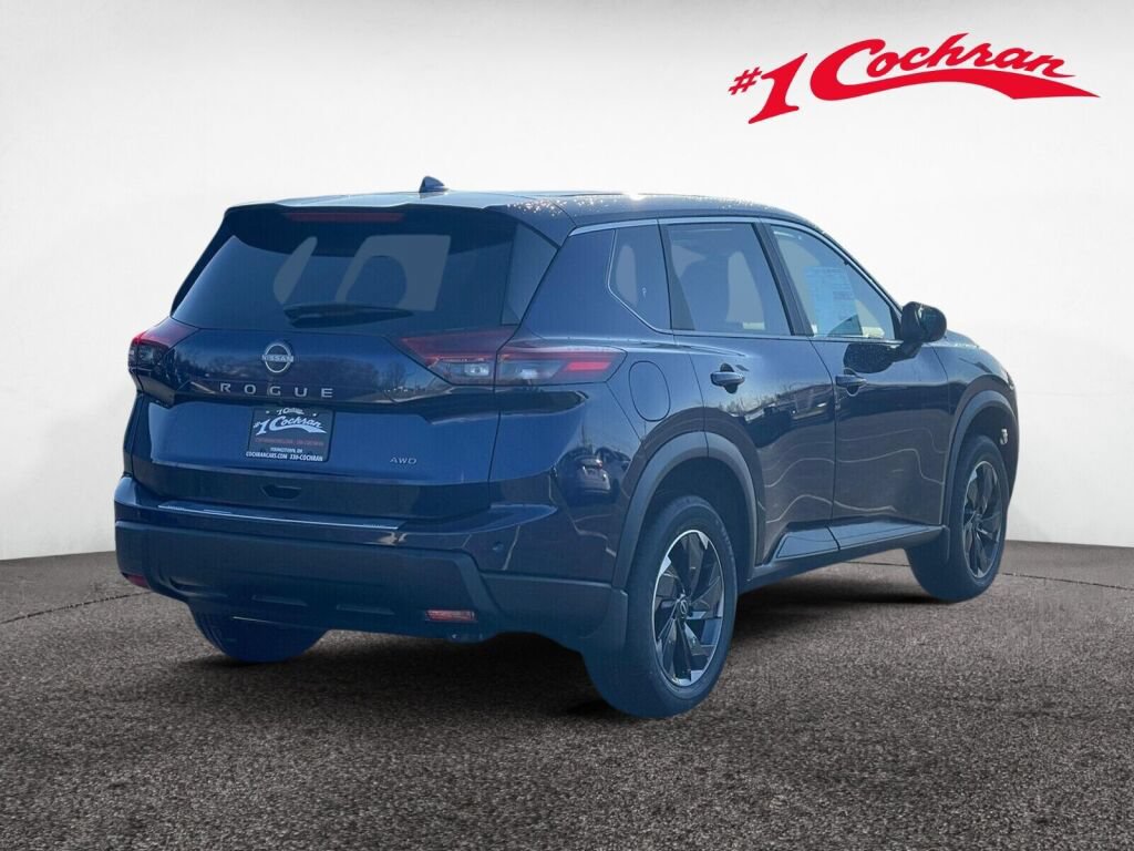 Used 2026 Nissan Rogue SV AWD/4WD image 6