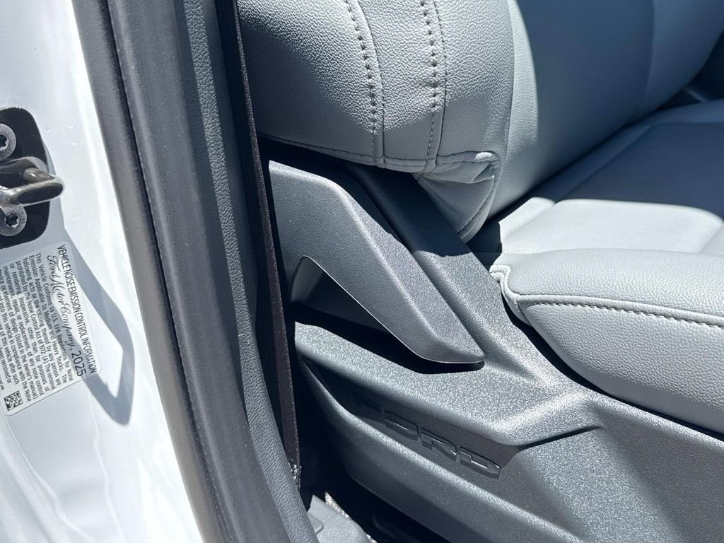 New 2025 Ford F550 2WD Regular Cab Super Duty image 24