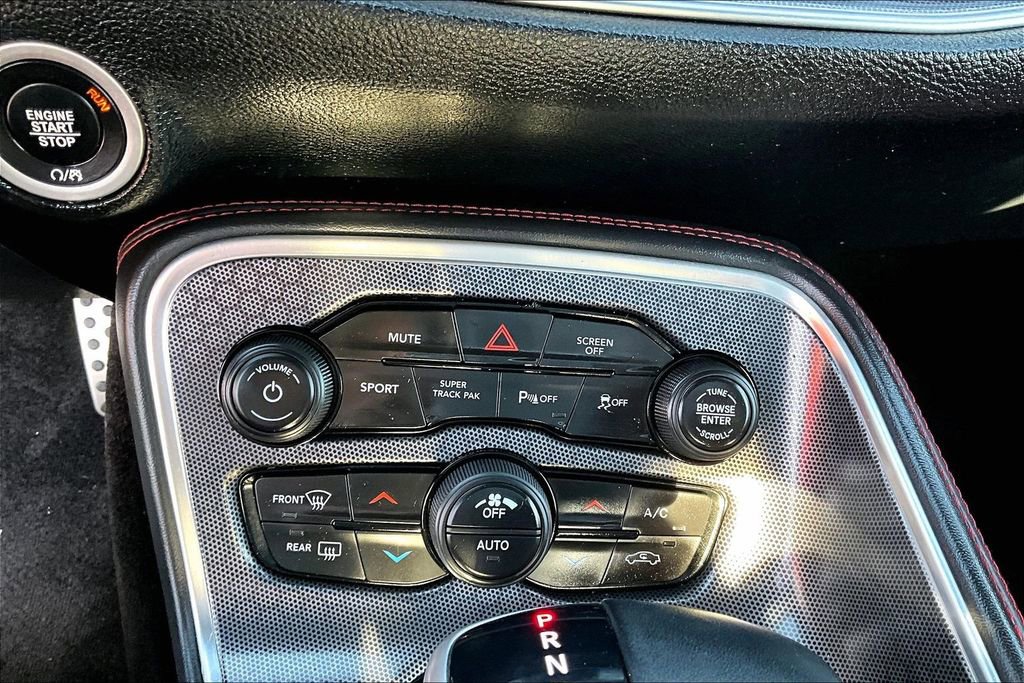 Used 2017 Dodge Challenger GT w/ Driver Convenience Group image 32