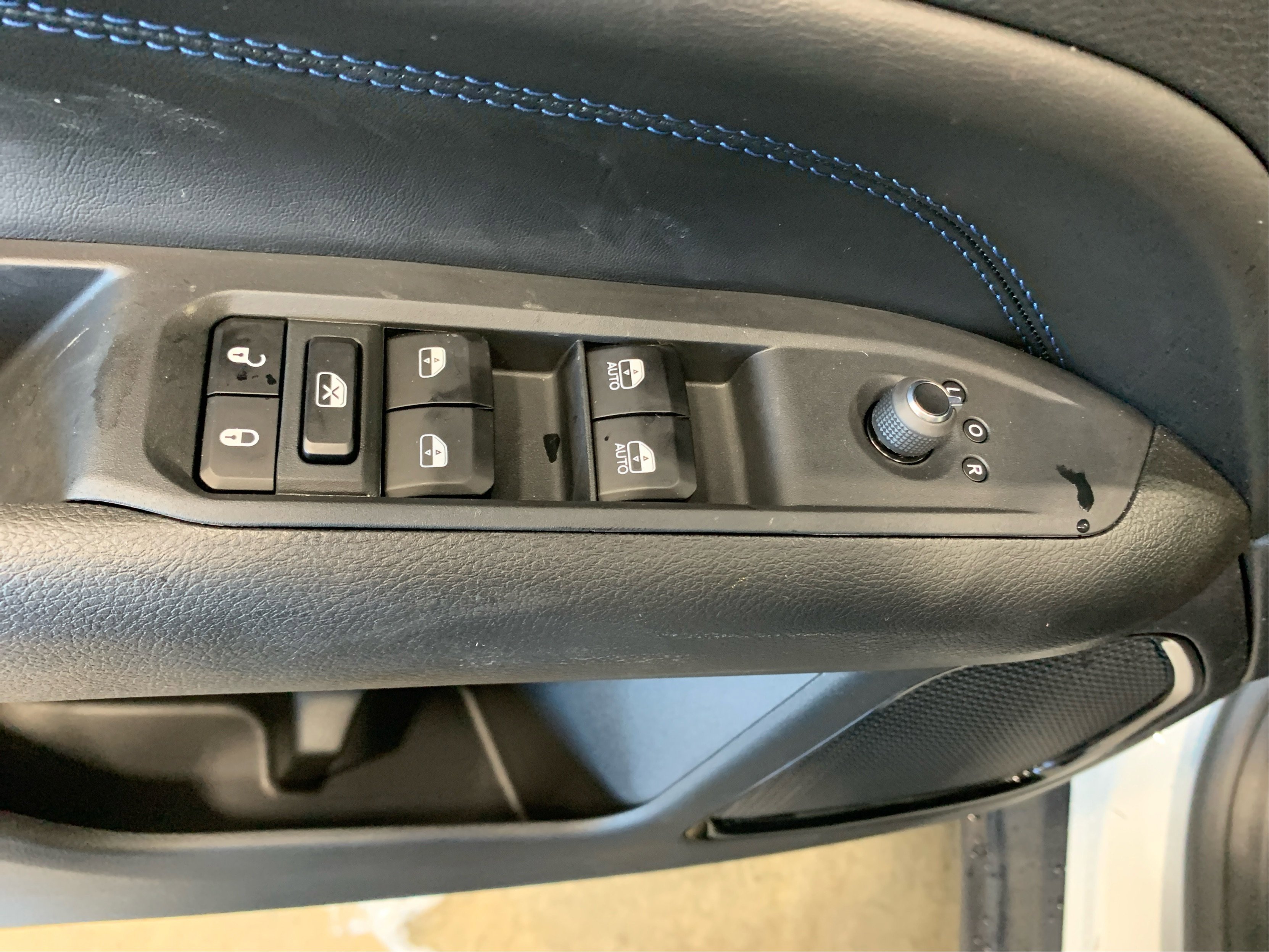 New 2026 Jeep Compass Latitude image 29