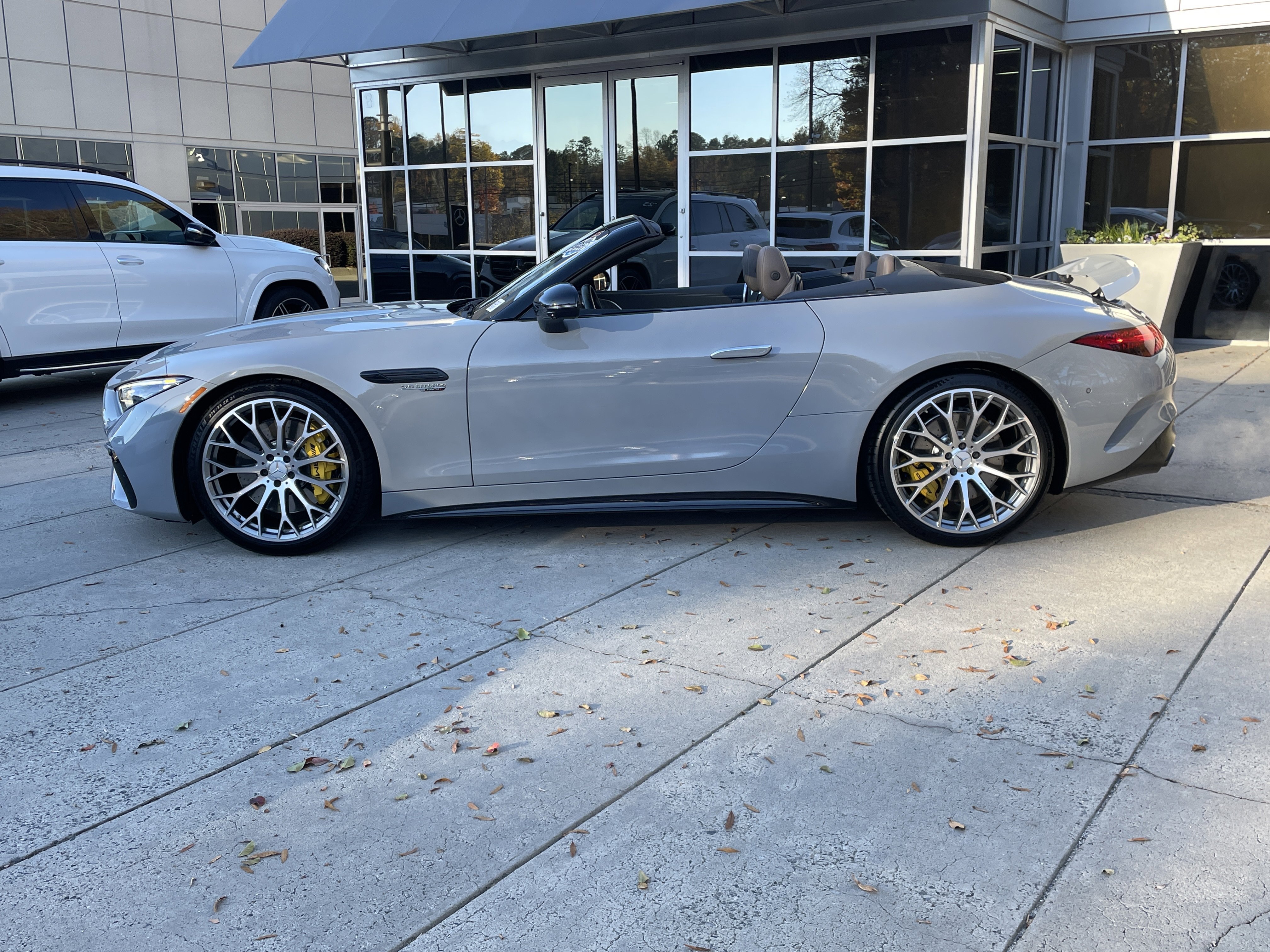 Certified 2022 Mercedes-Benz SL 55 AMG 4MATIC image 24