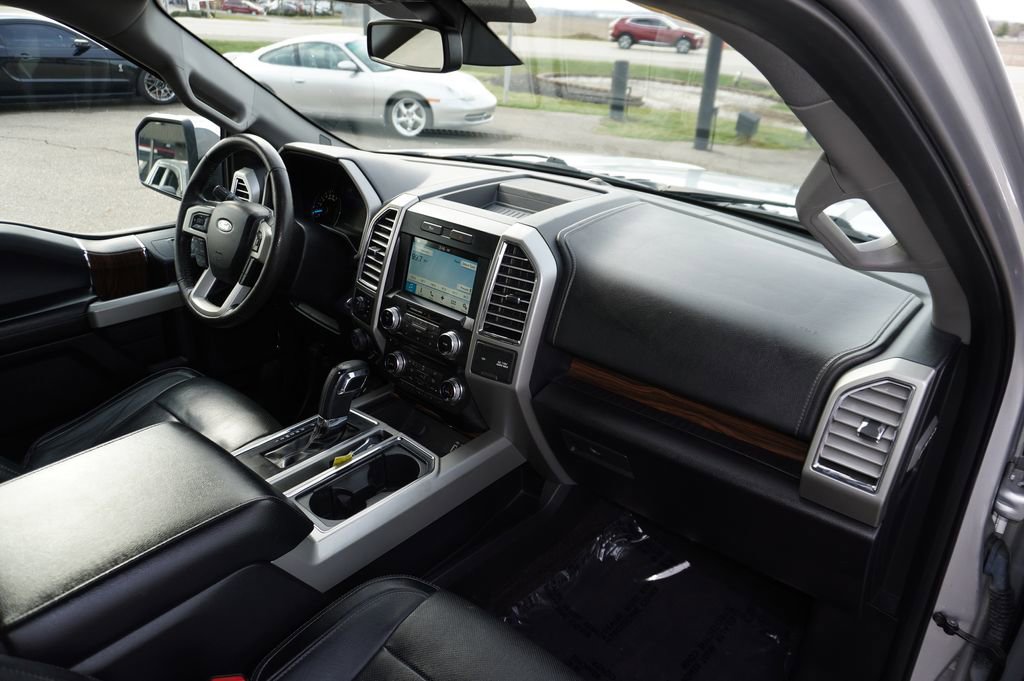 Used 2016 Ford F150 Lariat w/ Equipment Group 502A Luxury image 30