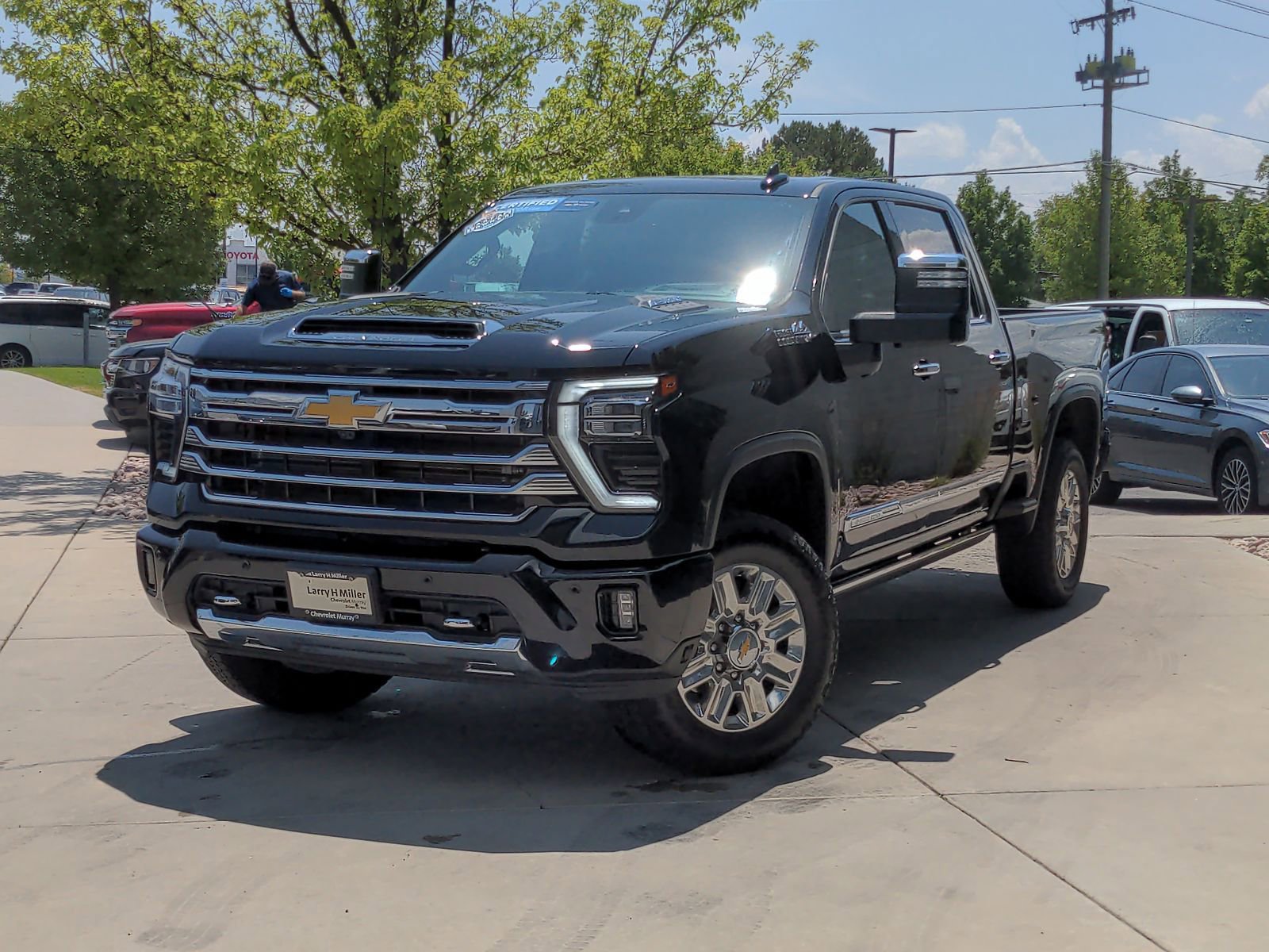 Used 2024 Chevrolet Silverado 2500 High Country w/ High Country Premium Package image 2