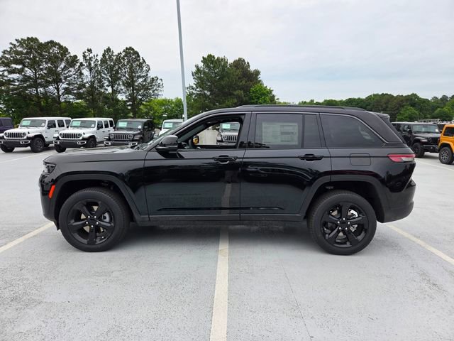 New 2026 Jeep Grand Cherokee Limited RWD image 4
